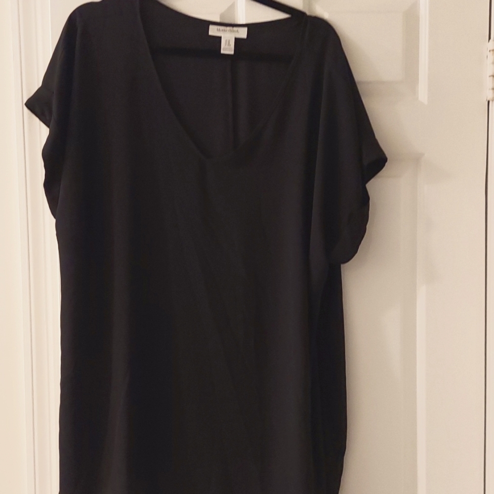 Motherhood Maternity sheer blouse